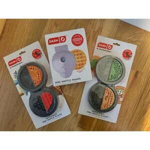 NIB Mini Waffle Maker with Four Seasonal Waffle Plates